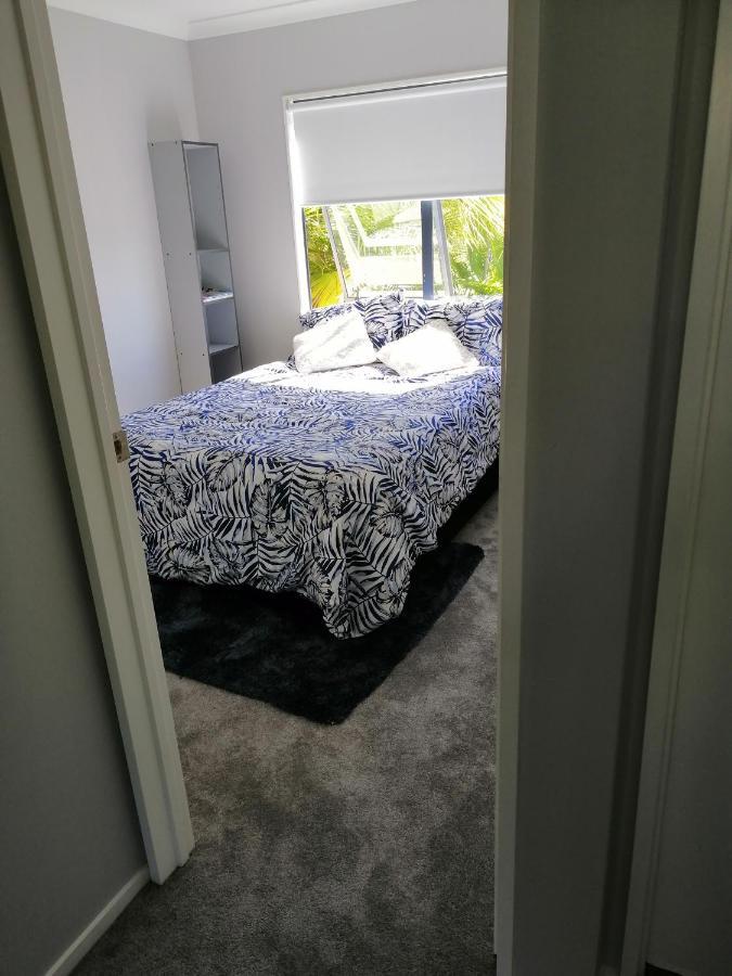 Double Room With Shared Bathroom 오클랜드 외부 사진