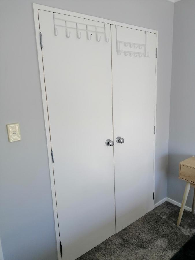 Double Room With Shared Bathroom 오클랜드 외부 사진