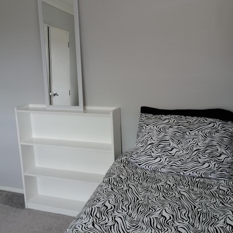Double Room With Shared Bathroom 오클랜드 외부 사진