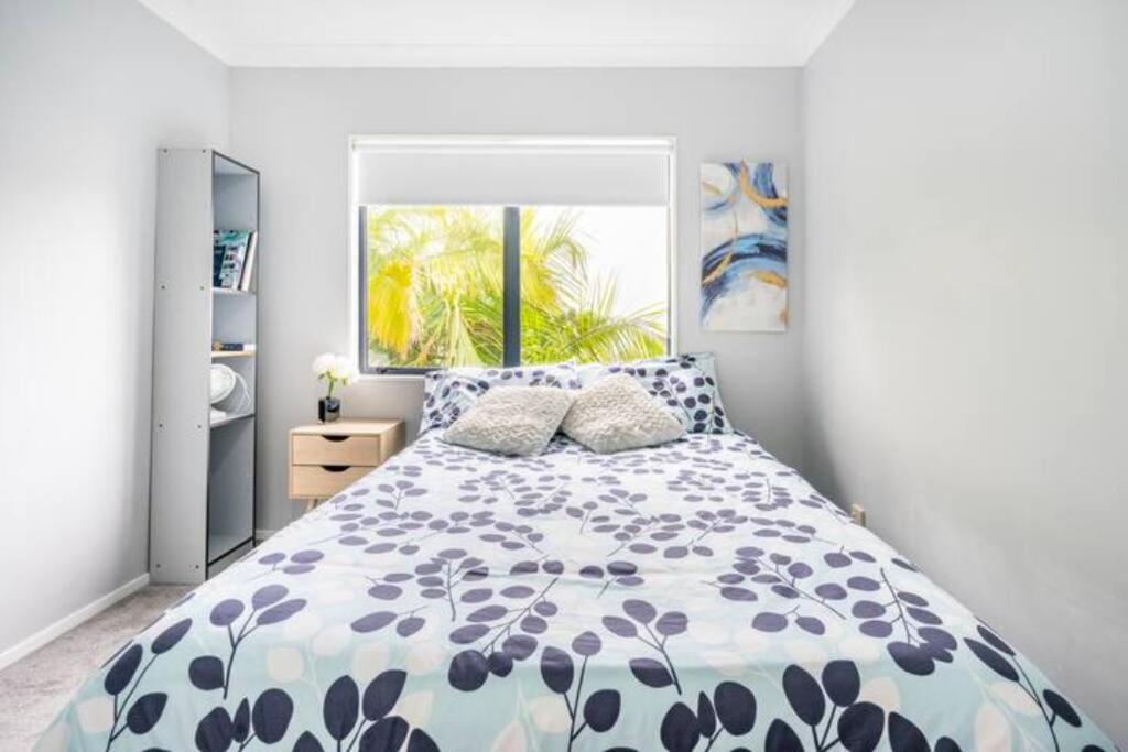 Double Room With Shared Bathroom 오클랜드 외부 사진